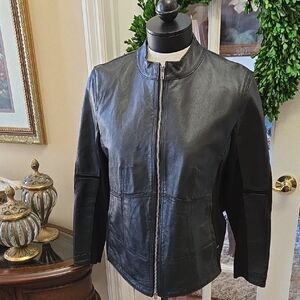 Nygard Collection Elegant Black Leather Jacket Zip Front 2 Zip Pockets Sz PM EUC